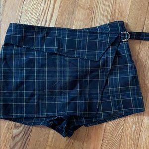 plaid envelope skirt